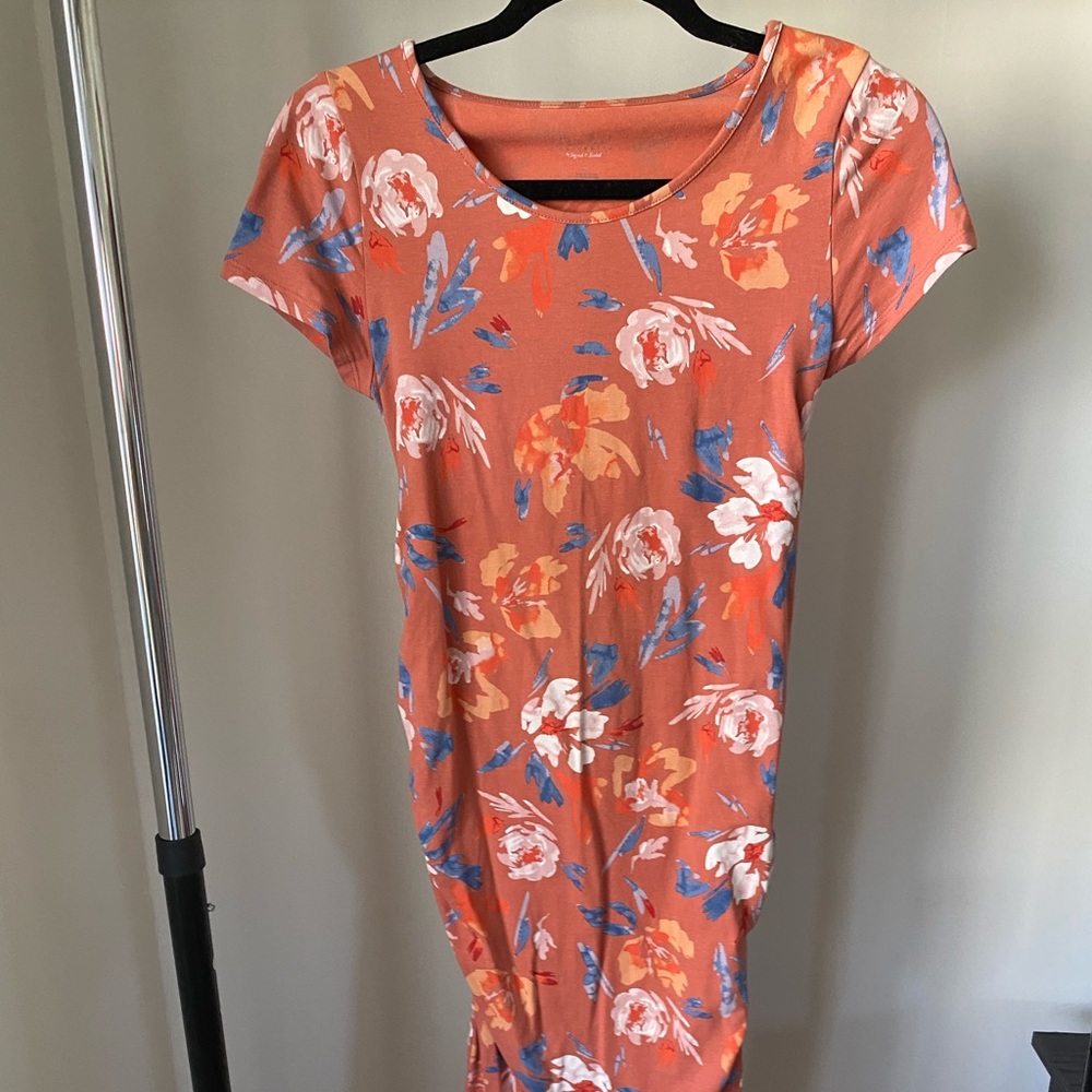 maternity dress